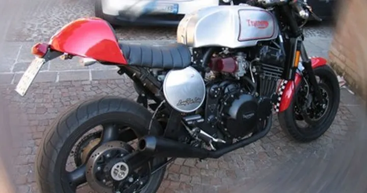 Triumph special di Agosto
