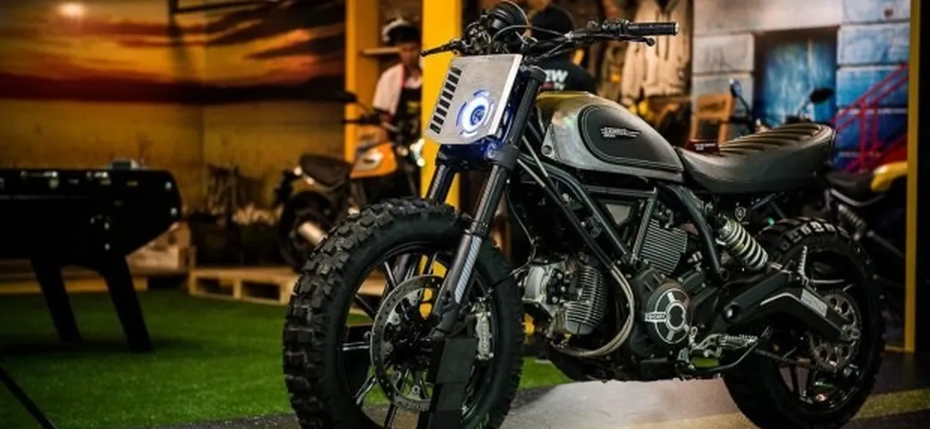 Ducati Scrambler 'Dirt Track Concept' by Ducati Tailandia