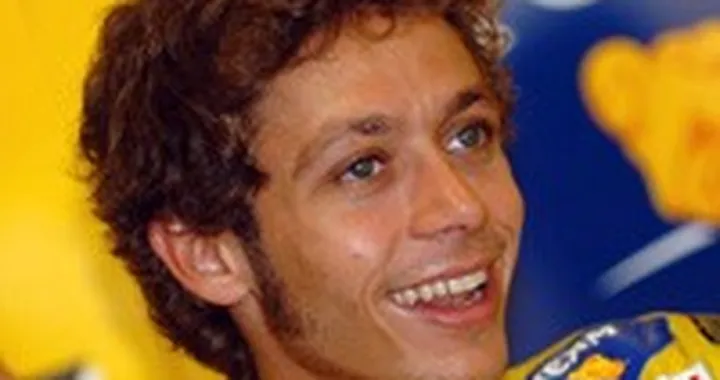 Valentino Rossi in Yamaha fino al 2009