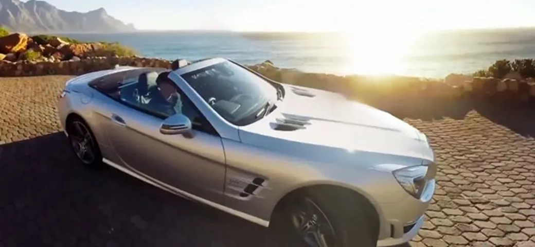 Mercedes SL 63 AMG: il video a 360 gradi a Città del Capo