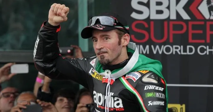 Max Biaggi convoca una conferenza stampa a Vallelunga: ritiro vicino?