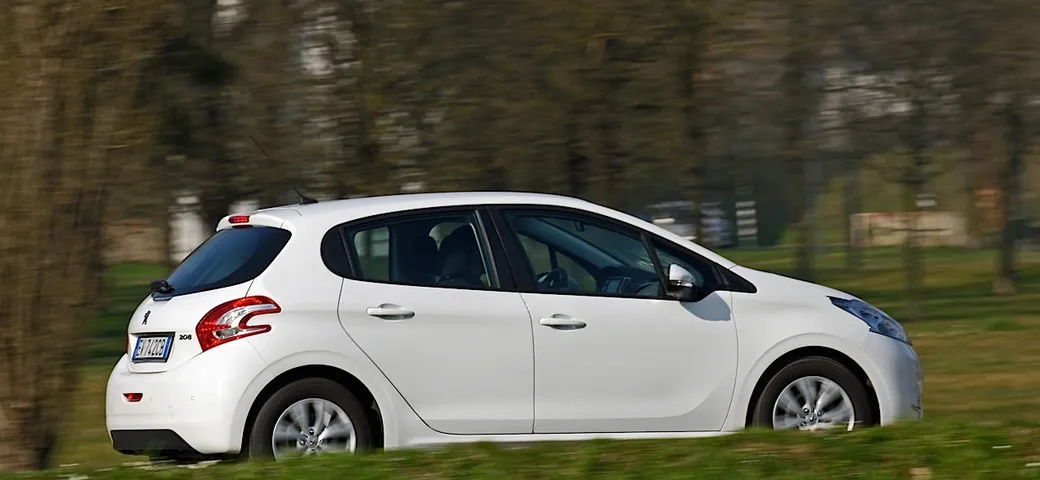 Peugeot 208 GPL: prova consumi 5000 km.