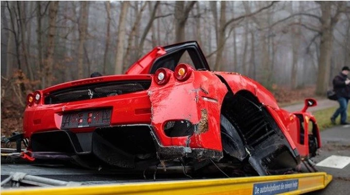 Ferrari Enzo: distrutto in Olanda uno dei soli 400 esemplari