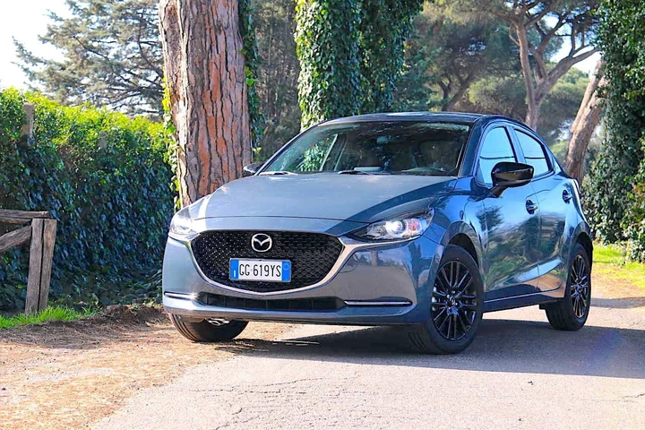 Mazda 2 e-Skyactiv-G M Hybrid: prova su strada