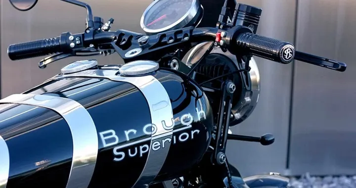 RMB 01: la motocicletta senza plastica che ridefinisce l'artigianato
