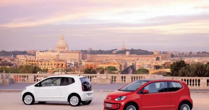 Volkswagen up!: nuove foto, dettagli tecnici e prezzi italiani