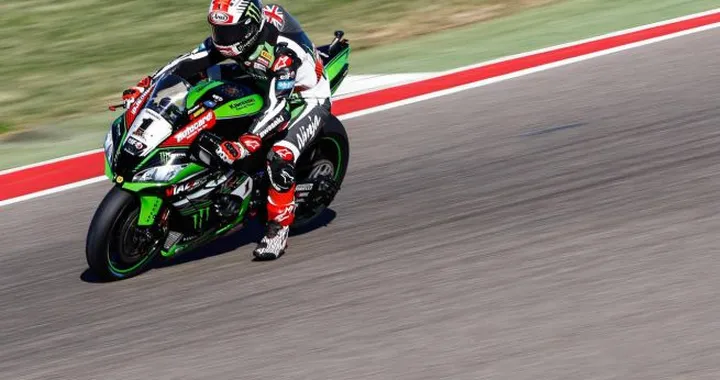 Sbk Assen, Rea-show fa doppietta e ipoteca il mondiale. Delusione Ducati a podio con Davies. Melandri a terra