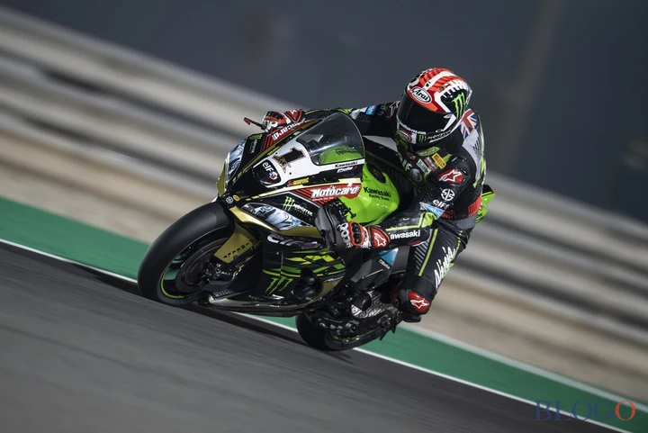 SBK Qatar Gara-1: Rea implacabile, poi Sykes e Lowes