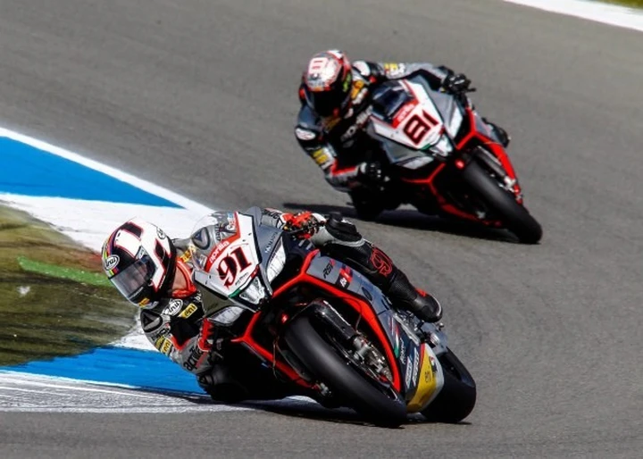 SBK Assen, Haslam in 1a fila: 