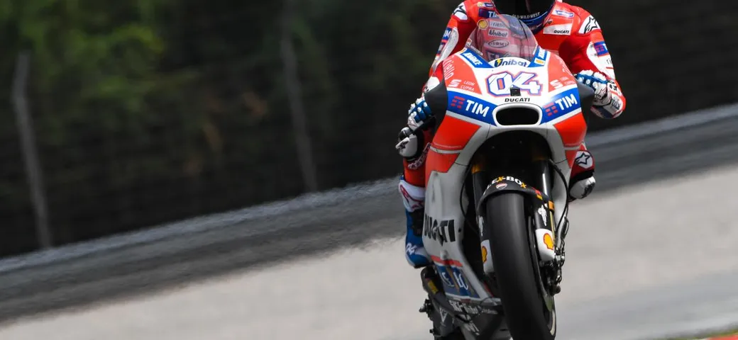 MotoGP Malesia 2017: Andrea Dovizioso domina il venerdi di Sepang [Foto]