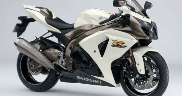 Suzuki GSX-R 1000 25th Anniversary in arrivo a febbraio a 15.480 euro