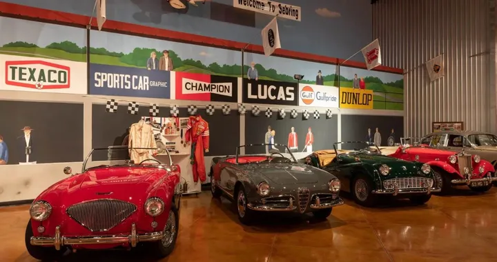 Chiude il museo delle auto d’epoca: «Non troviamo più meccanici che sappiano lavorare sui carburatori»