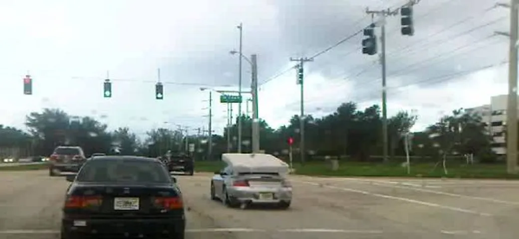 Porsche: una 911 Turbo per i trasporti speciali...