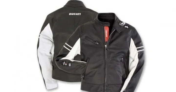 Linea Abbigliamento Ducati Monster 696