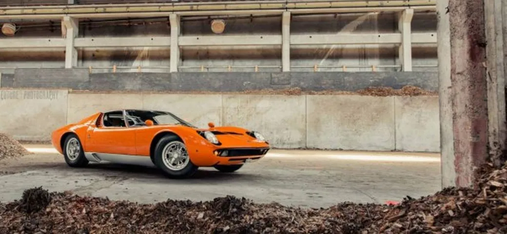 Lamborghini Miura S: il servizio fotografico è da urlo