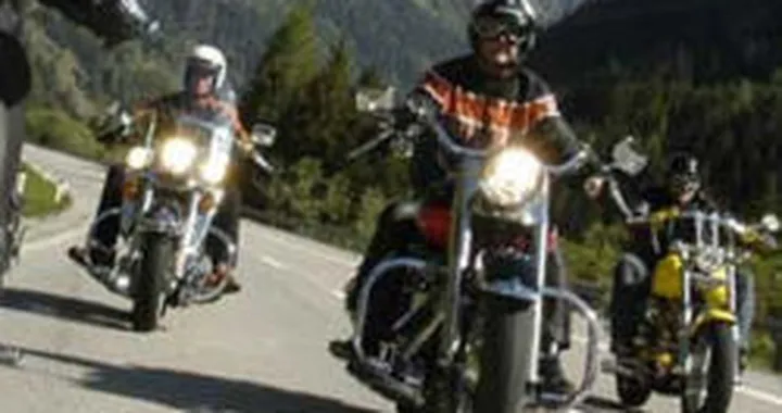 240 motociclisti benedetti e ... multati!