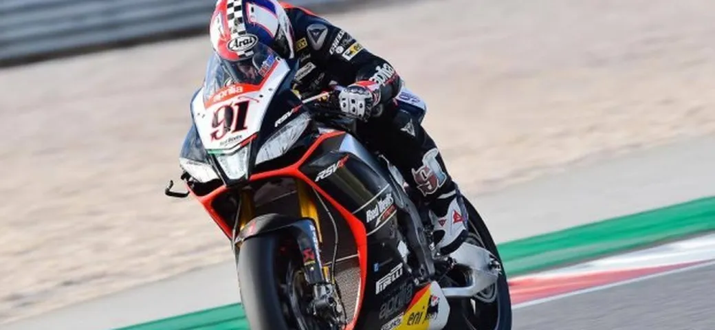 SBK Test Portimao 2015: Leon Haslam il più veloce nel Day-2 [Foto]