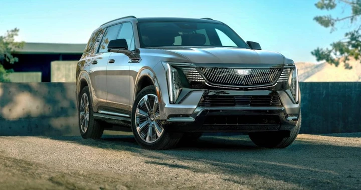 Cadillac Escalade IQL, il SUV per domarli tutti: dimensioni mastodontiche