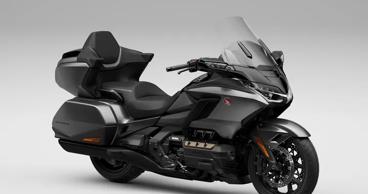 Honda Gold Wing, Rebel 1100 e Rebel 500 2024: la gamma touring si aggiorna