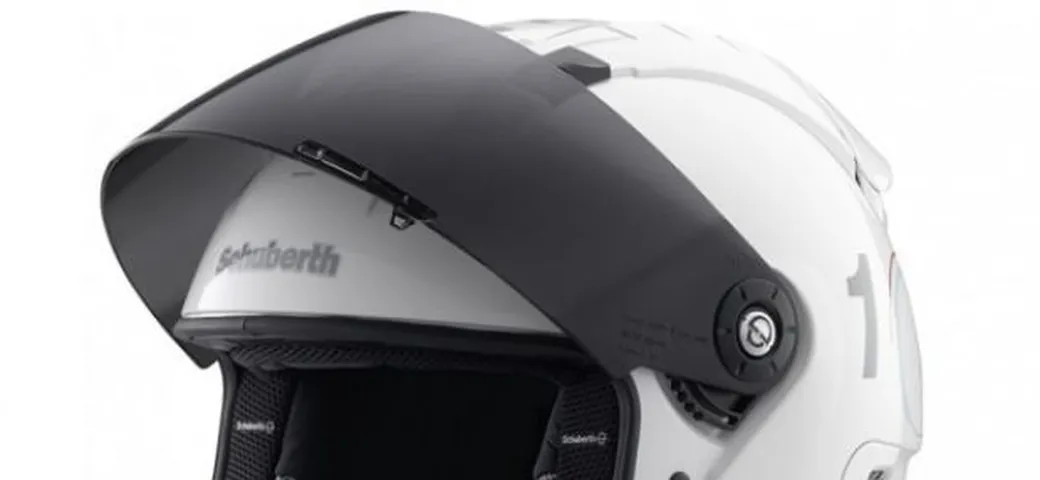 Novità 2011: Gallery Schuberth SR1
