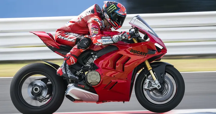 2021 da record per Ducati: mai vendute così tante moto