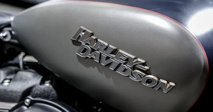 Harley-Davidson registra il nome "Bareknuckle"