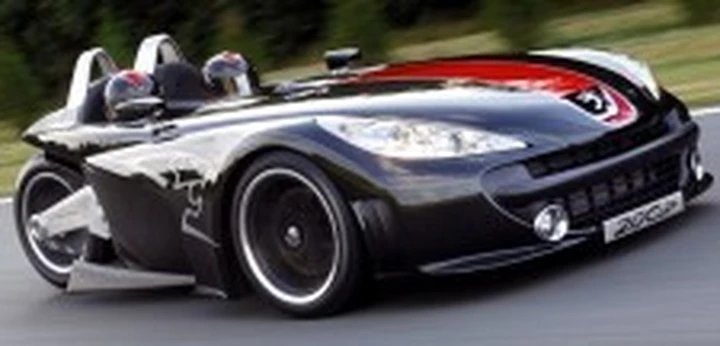 20Cup - il triciclo Peugeot con la faccia della 207