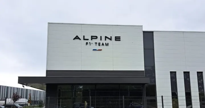 Renault vende la storica fabbrica dei motori di Formula 1: addio a Viry-Châtillon