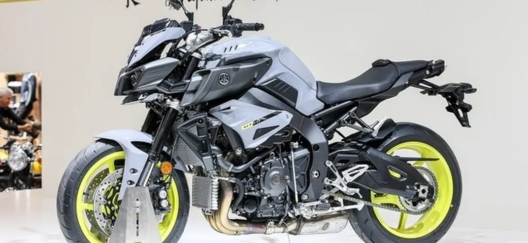 Yamaha MT-10 2016 [Foto e video]