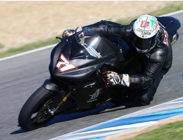 SBK: Corti debutta a Jerez sulla MV Agusta