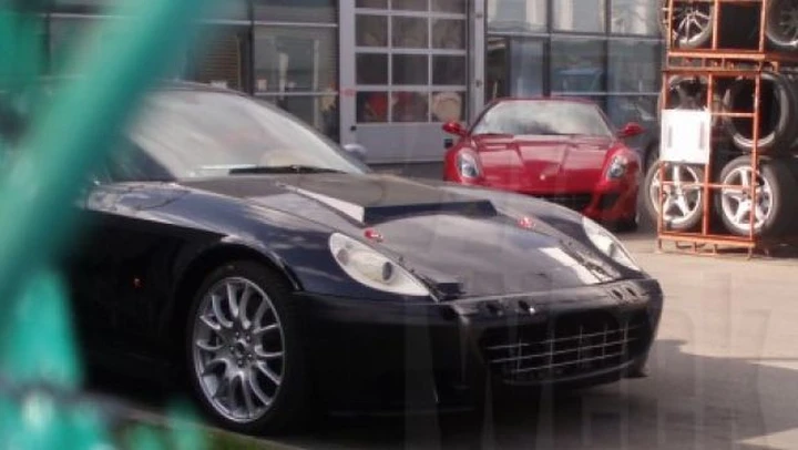 Ferrari 612 Scaglietti restyling: debutto al Salone di Ginevra del 2010