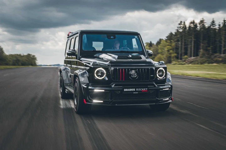Mercedes-AMG G 63 Brabus Rocket 900: da 0 a 100 in 3,7 secondi