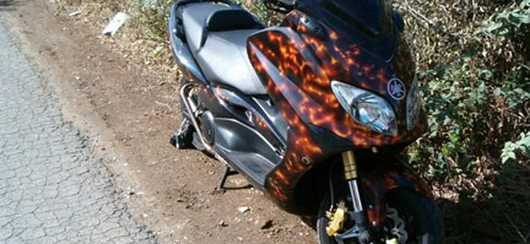 Foto del giorno: la vera moto automatica?