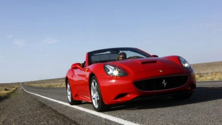 Ferrari California: debutta la versione con cambio manuale