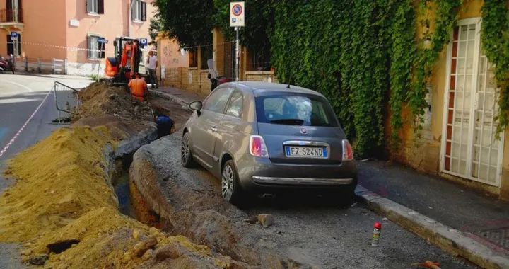 Roma: sosta selvaggia? Chi la fa...