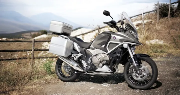 Honda: Crosstourer 1200 con finanziamento senza interessi fino al 30 luglio