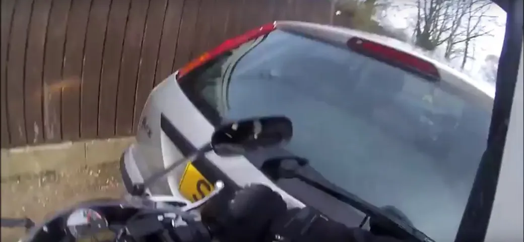 Troppi incidenti in moto per mancato rispetto della distanza di sicurezza
