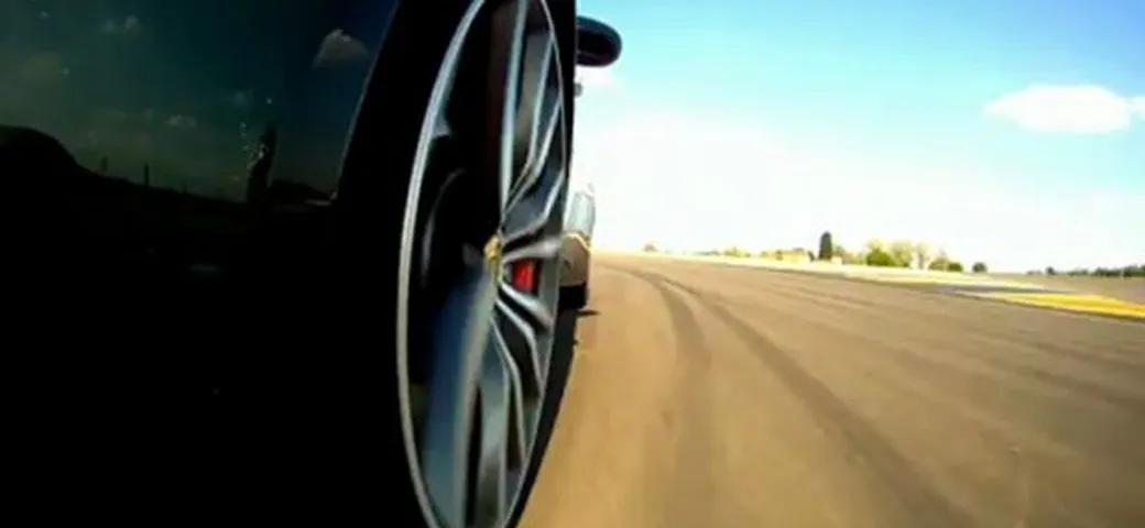 Lotus Evora S: il video test di Autoblog - La Tecnica