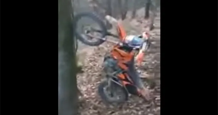Motorcycle Park Flip? [Video]