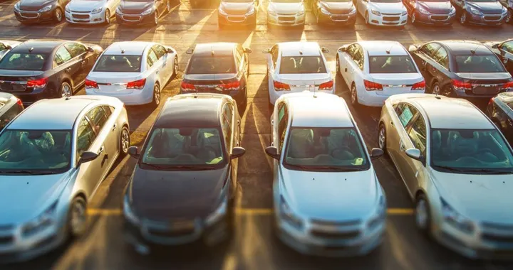 Auto usate 2024: i modelli preferiti dagli italiani per fascia di età