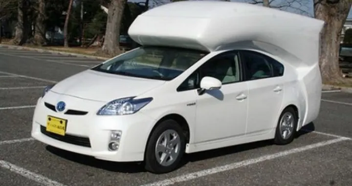 Toyota: da Campinn un modulo abitativo per la Prius
