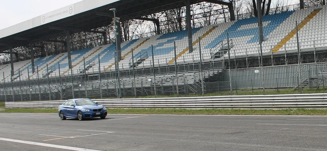 BMW Driving Experience: la guida sicura compie 10 anni