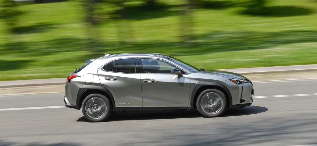 Lexus UX300e: prova di convivenza con l’elettrica giapponese