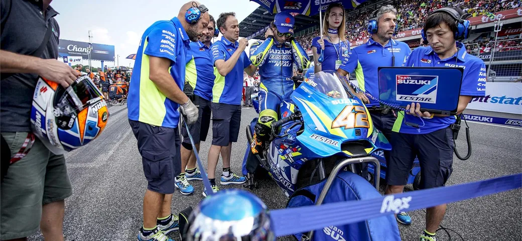 Il Team Suzuki Ecstar chiama i rinforzi e arriva a Motegi con tre piloti