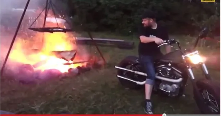 Come accendere un falò con la moto [Video]