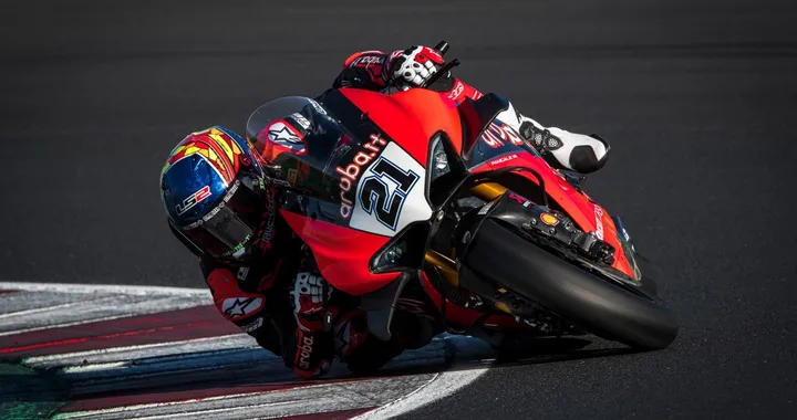 SBK: Rinaldi miglior tempo nel test di Misano