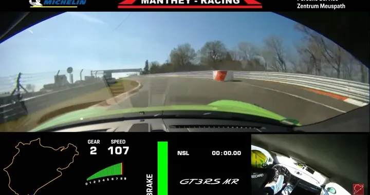 Porsche 911 GT3 RS vola al Nurburgring [Video]