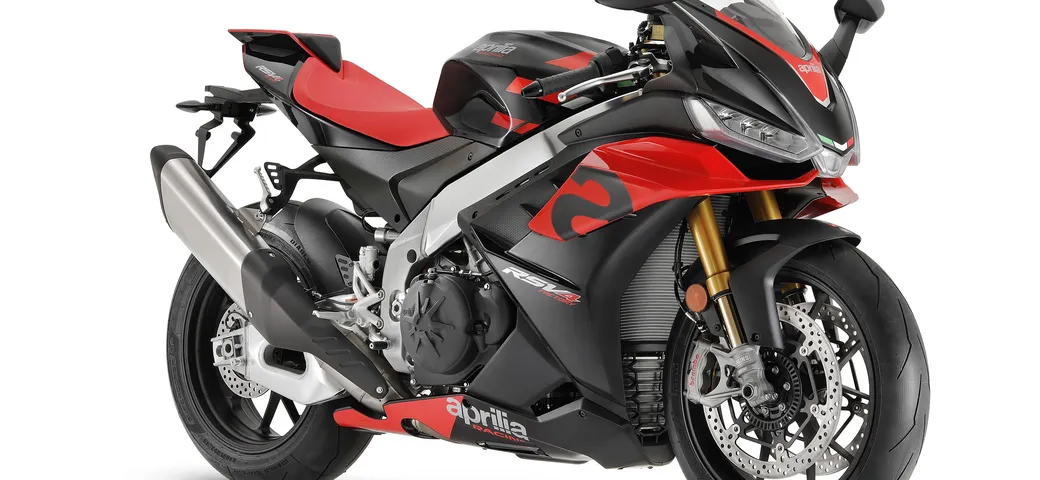 Aprilia RSV4 2021: prezzi, disponibilità e nuove foto