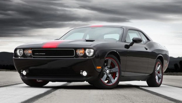 Dodge Challenger: in arrivo un pesante restyling