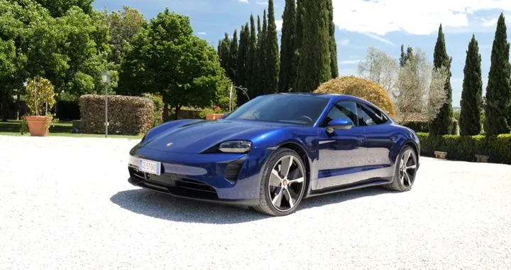 Porsche Taycan RWD: la prova su strada